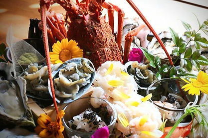 A crayfish and seafood platter